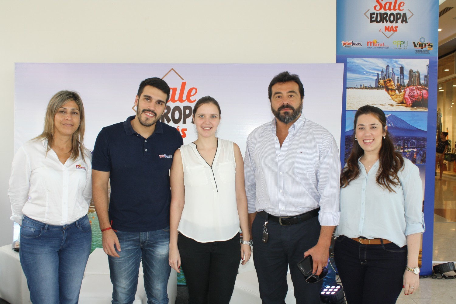 Representantes del grupo formado por Intertous, Maral Turismo, Oppy Group y Vips Tour