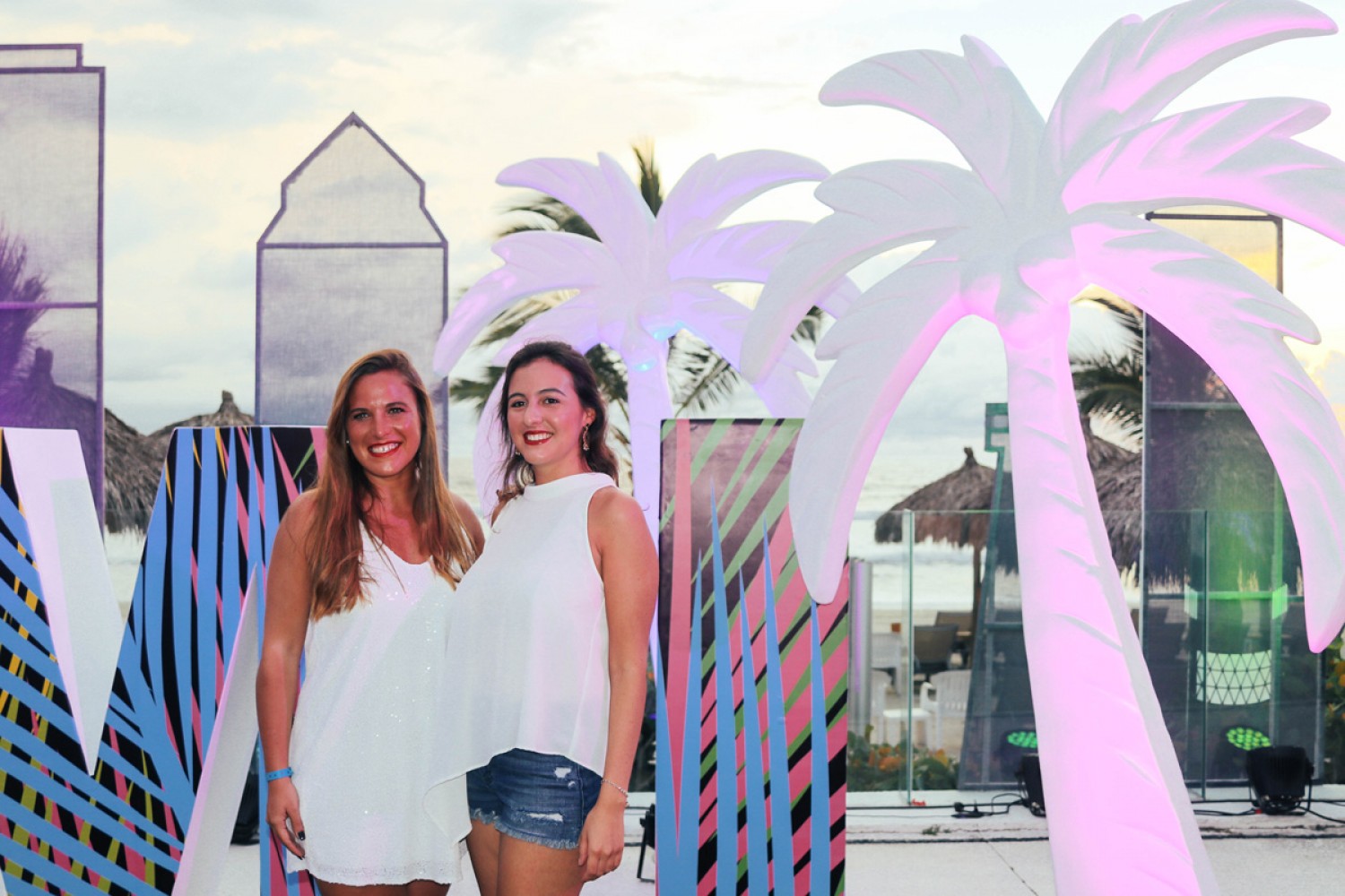Gabriela Morales y Paloma Sanchez