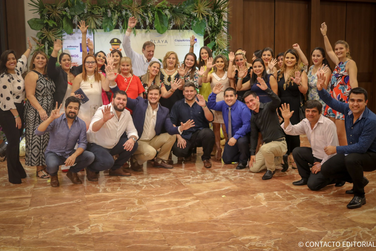 El equipo de Maral Turismo
