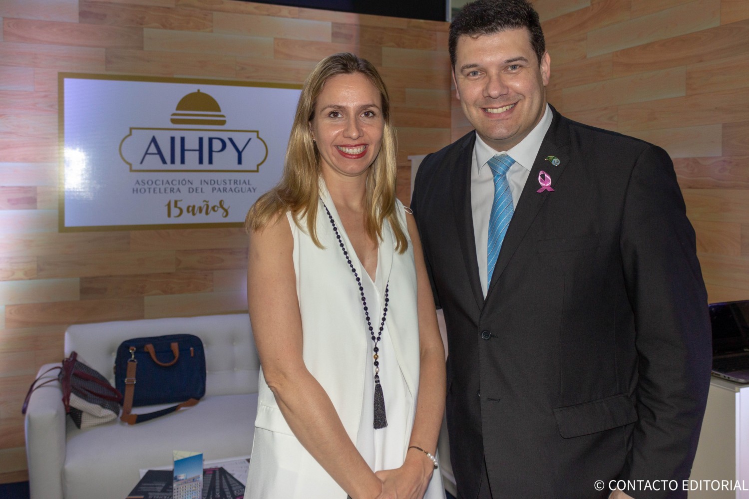 Cecilia Cartes y Fernando Macedo