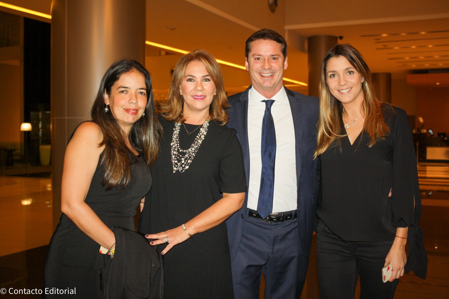 Graciela Zelaya, Sylvia y David Prono y Melisa Zupichiatti
