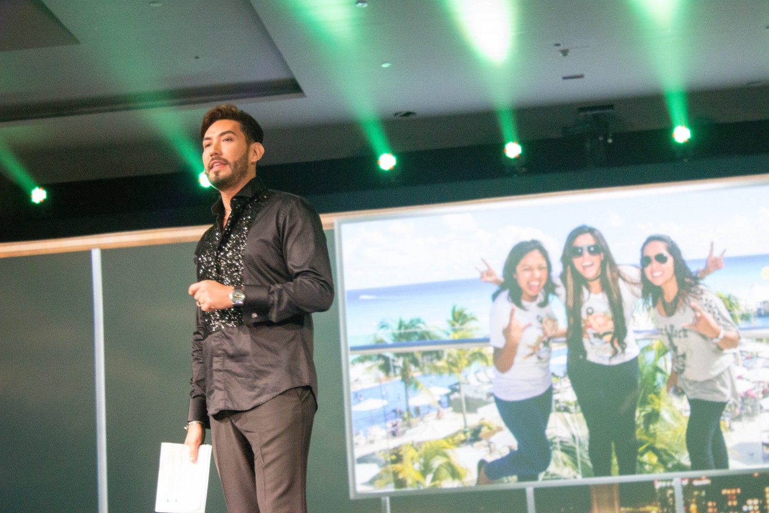 Leonel Reyes director corporativo de RCD Hotels