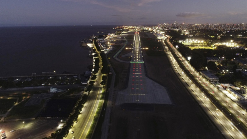 Aeroparque Jorge Newbery, en Buenos Aires, reinicia operaciones