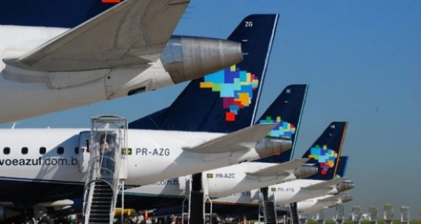Azul ofrecerá wifi gratuito a bordo de todas sus aeronaves
