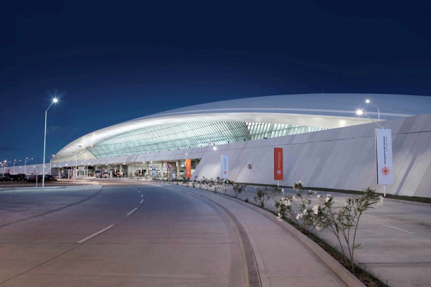 Aeropuerto de Carrasco celebra 80 años con una campaña audiovisual