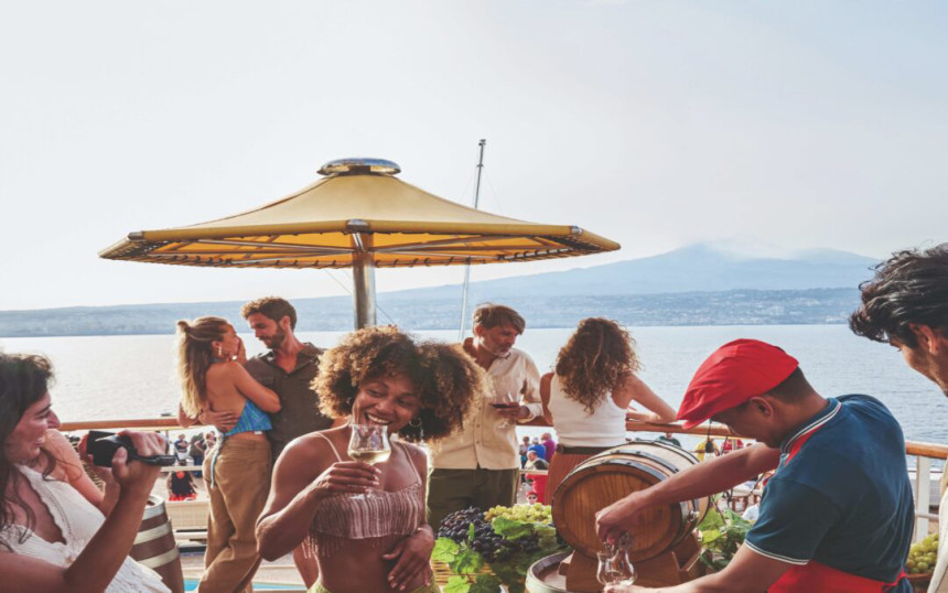Itinerarios europeos de Costa Cruceros combinan experiencias en tierra y mar  