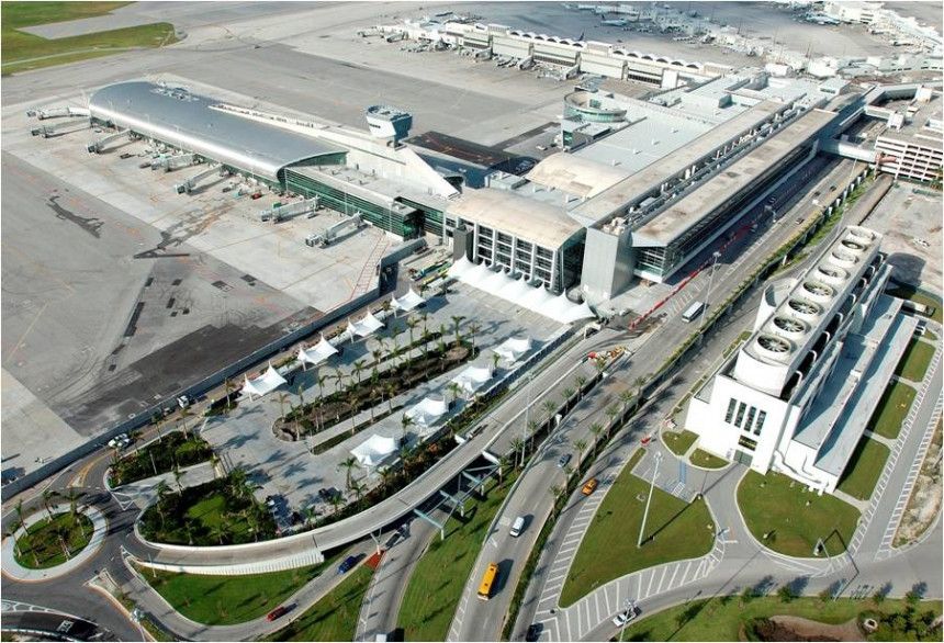 El Aeropuerto Internacional de Miami recibe la acreditación sanitaria de ACI World