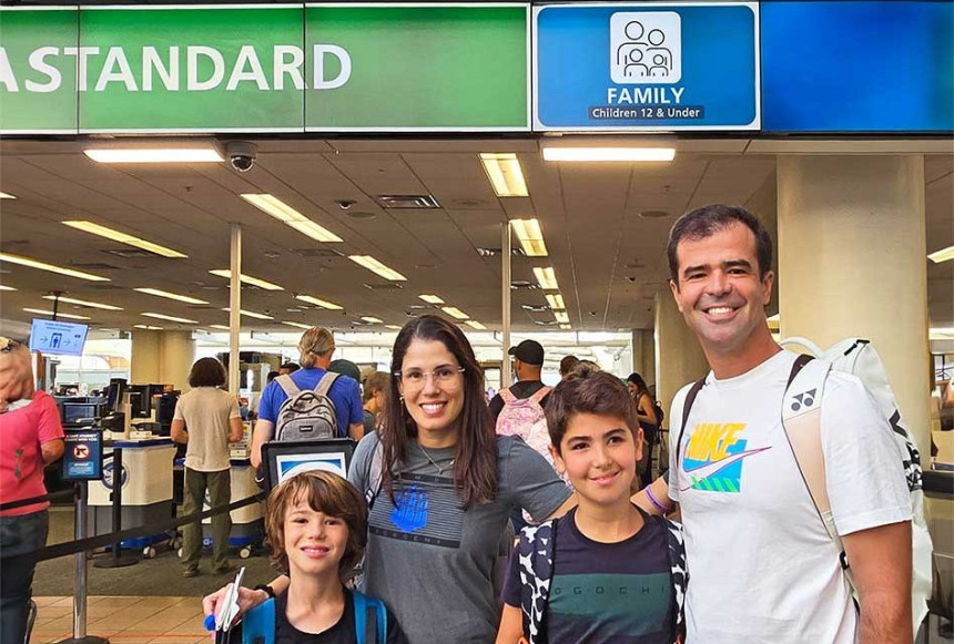 Aeropuerto de Orlando tendra carriles especiales para familias