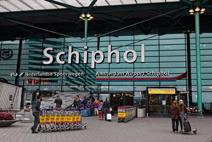Aeropuerto en Amsterdam prueba tecnología para manipulación de equipaje