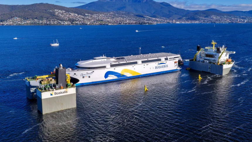 Buquebus anuncia arribo del China Zorrilla a Uruguay, el ferry 100% eléctrico más grande del mundo 