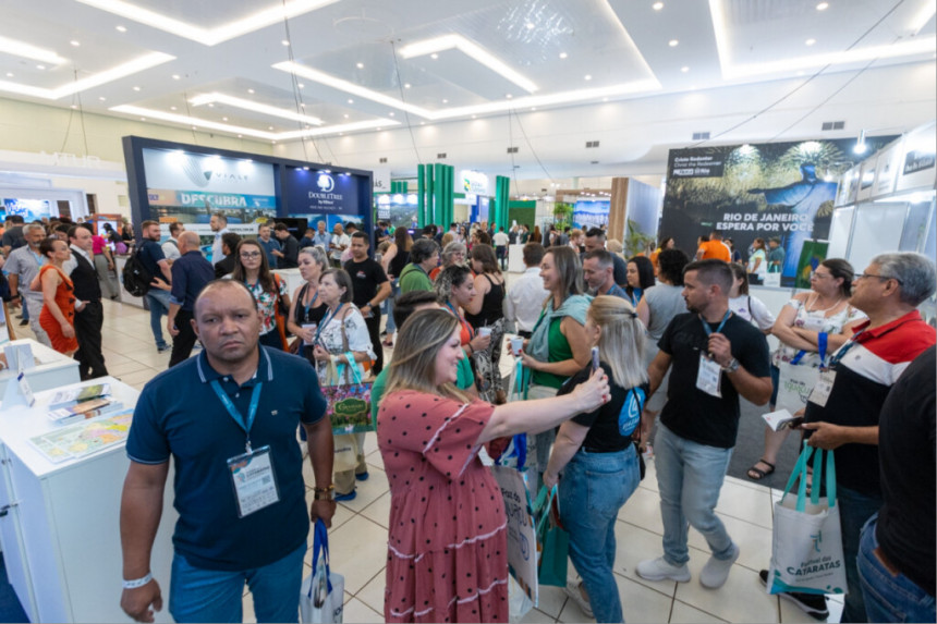El Festival das Cataratas superó expectativas consolidando la reanudación del turismo