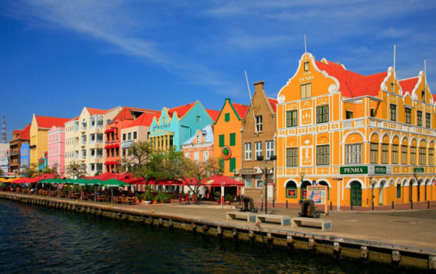 Curaçao elimina requisito de prueba de COVID-19