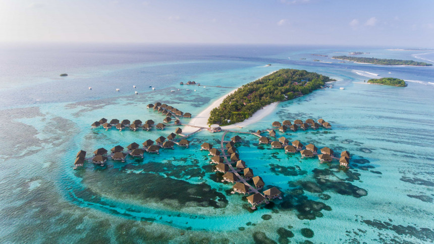Maldivas planea vacunar a los visitantes a su llegada en un esfuerzo por impulsar el turismo