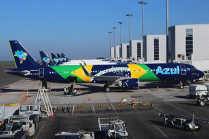 Azul es elegida como mejor compañía aérea regional de América del Sur