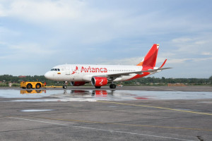 Avianca inauguró vuelos directos entre Asunción y Bogotá