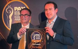 INSIGNIA by avianca galardonado con  el premio Best Seating – South America 
