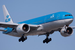 KLM adopta modalidad CIC (Cargo in Cabin), para transportar suministros médicos