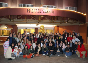 Tradicional viaje de celebración del Día del Trabajador de Maral Turismo