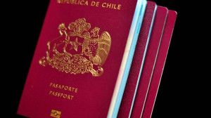 En Chile presentan pasaportes y cédulas de identidad digitales