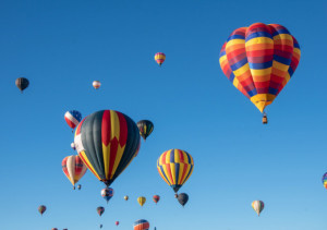 Festival de globos aerostáticos Up Up and Away en los cielos de  Lakeland, Florida   