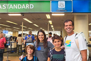 Aeropuerto de Orlando tendra carriles especiales para familias