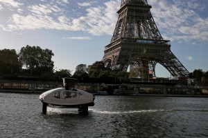 En París, taxis ecológicos por el río Sena