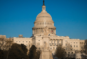 Estados Unidos anuncia prohibición de entrada de brasileños