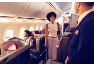 LATAM presenta sus primeros aviones con renovadas y pioneras cabinas Premium Business