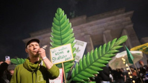En Alemania, legalizan la marihuana como medio para combatir el tráfico ilícito de drogas